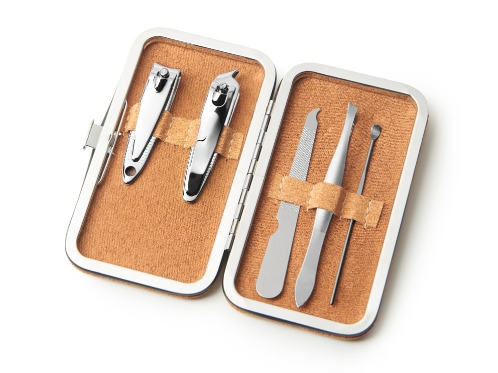 Набор для маникюра Naomi