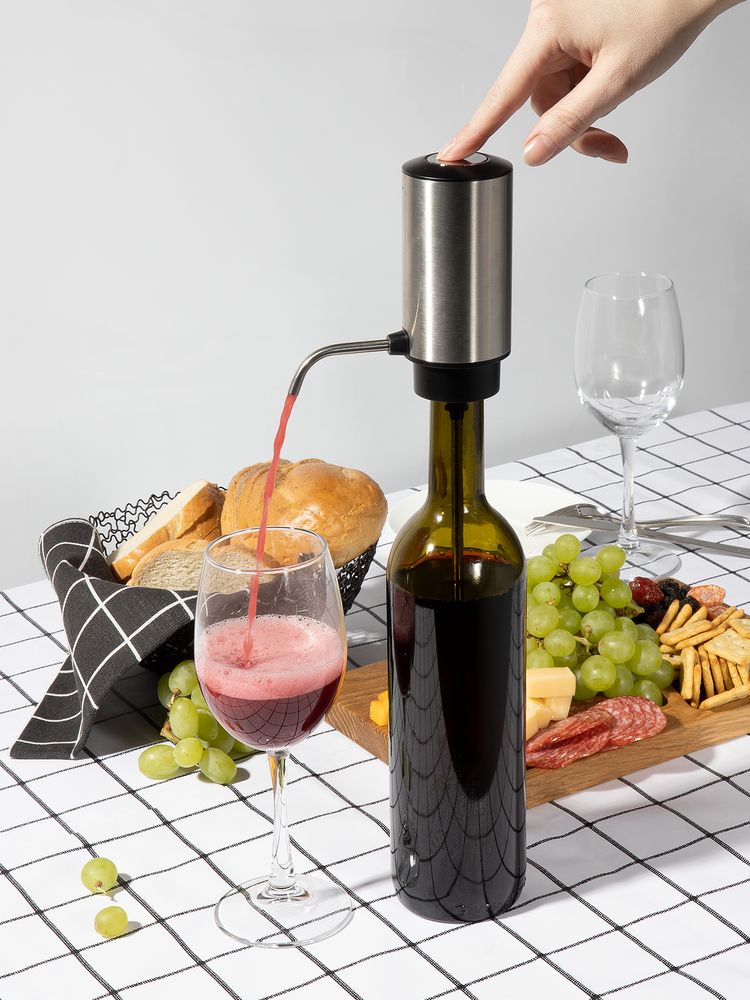 Электрический аэратор-дозатор для вина Tuoretta