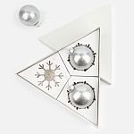 серебристый